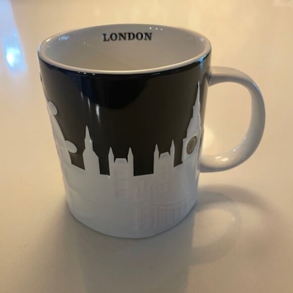 STARBUCKS LONDON BRITISH UK BLACK & WHITE RELIEF COFFEE MUG CUP 16 oz. New - Picture 2 of 2